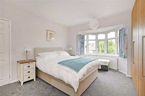 68 Brooklands Avenue, Sheffield, S10 4GD