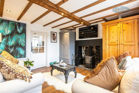 1 Cull Row, Deepcar, Sheffield, S36 2PU