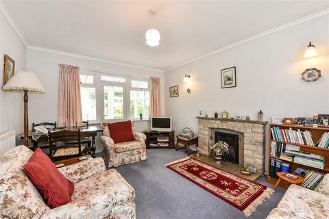 10 Briar Close, Yapton, Arundel, BN18 0ES