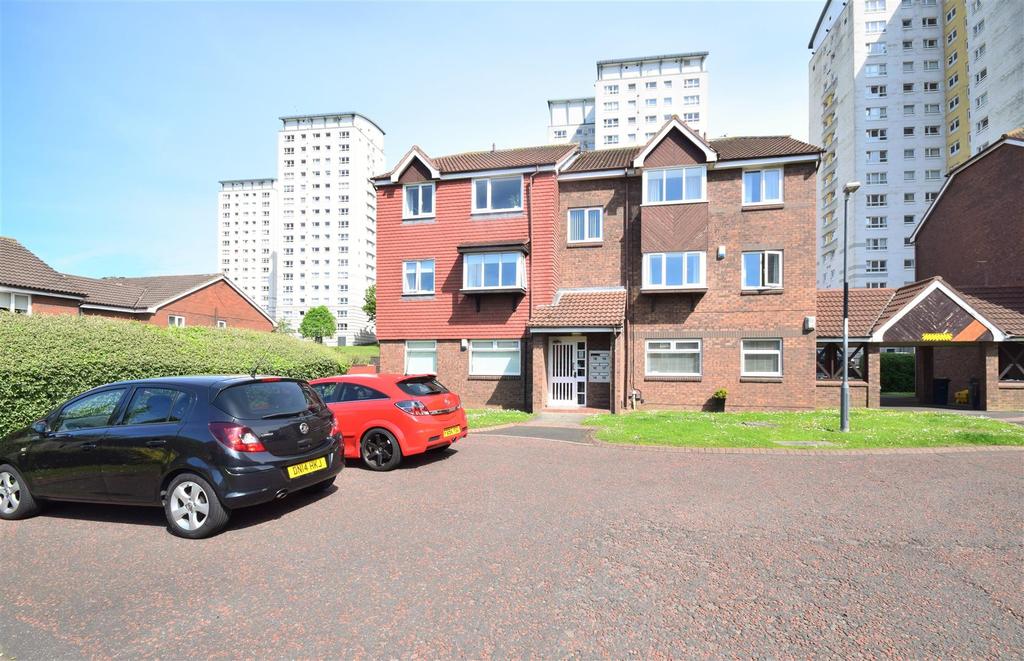 The Strand, Lakeside Village, Sunderland 2 bed apartment £65,000