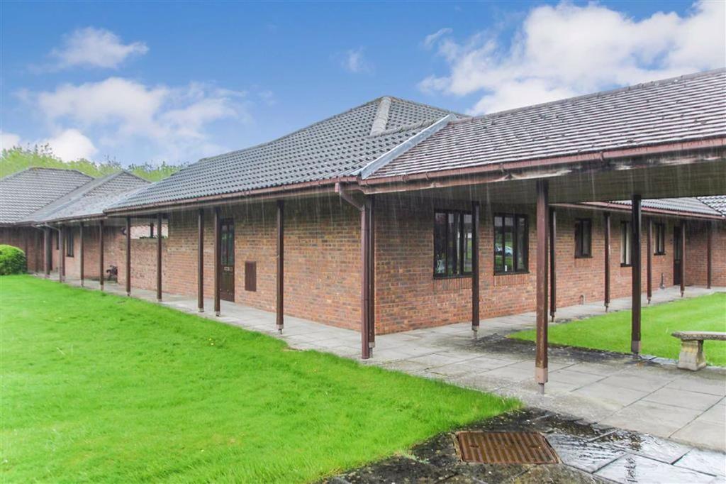 Meadowbrook Court, Gobowen 2 bed bungalow for sale £99,950