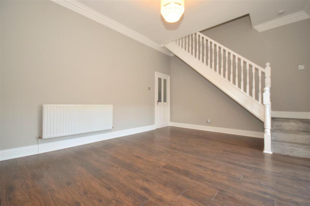 Kitchener Street, Sunderland 2 bed cottage £525 pcm (£121 pw)