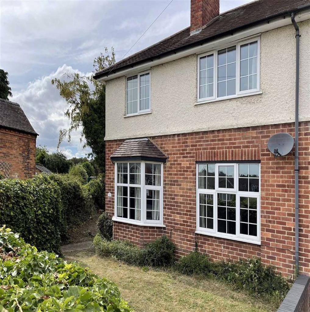 Hereford Road, Belle Vue, Shrewsbury 3 bed semidetached house £895