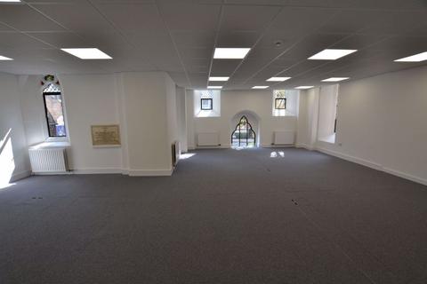 Office to rent - Luton, Bedfordshire