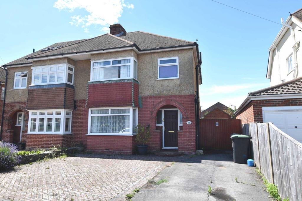 Jellicoe Avenue, Alverstoke 3 bed semidetached house £370,000