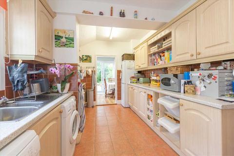 70 Alexandra Street, Burton Latimer, Kettering, NN15 5SF