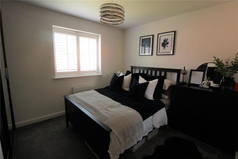 8 Charles Crescent, Rochford, SS4 1FN