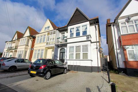 1 bedroom flat to rent, Genesta Road, Westcliff On Sea, Essex