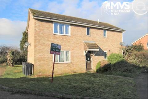 1 Coulsdon Close, Clacton-on-sea, CO16 8FN