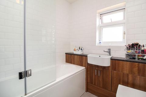 8 Boxgrove Priory, Bedford, MK41 0TQ