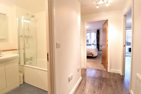 1 bedroom flat to rent, Ovaltine Court, Kings Langley WD4