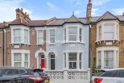 125 Laleham Road, London, SE6 2JD
