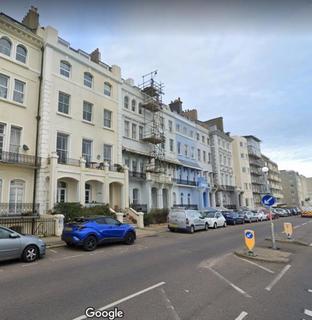 2 bedroom flat to rent, Marina, St Leonards on sea