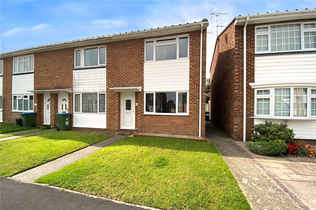 Timberleys, Littlehampton 2 bed terraced house £259,950