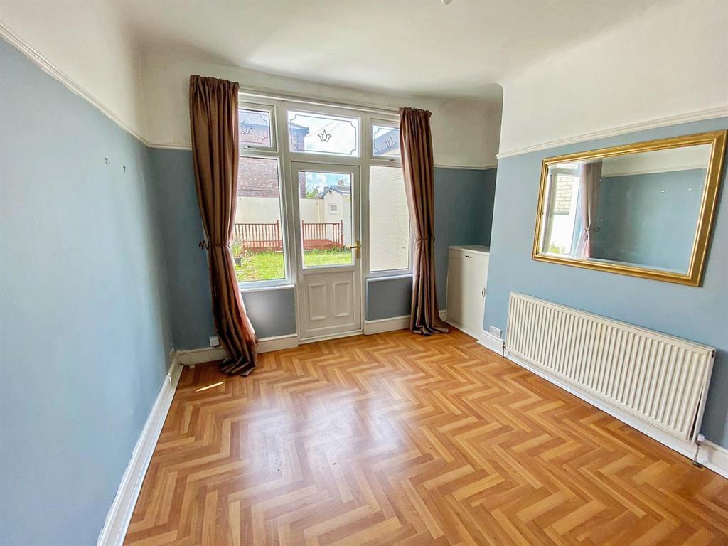 St. Marys Road, Garston, Liverpool, L19 0NQ 4 bed semidetached house
