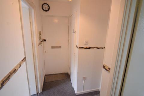 22 Chartwell Gardens, Sutton, SM3 9TQ