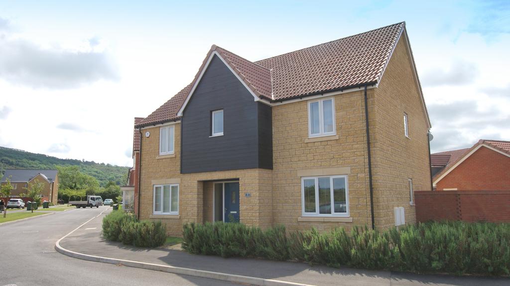 8 Sharing Grove Cleeve CHELTENHAM GL528HZ 5 bed detached house