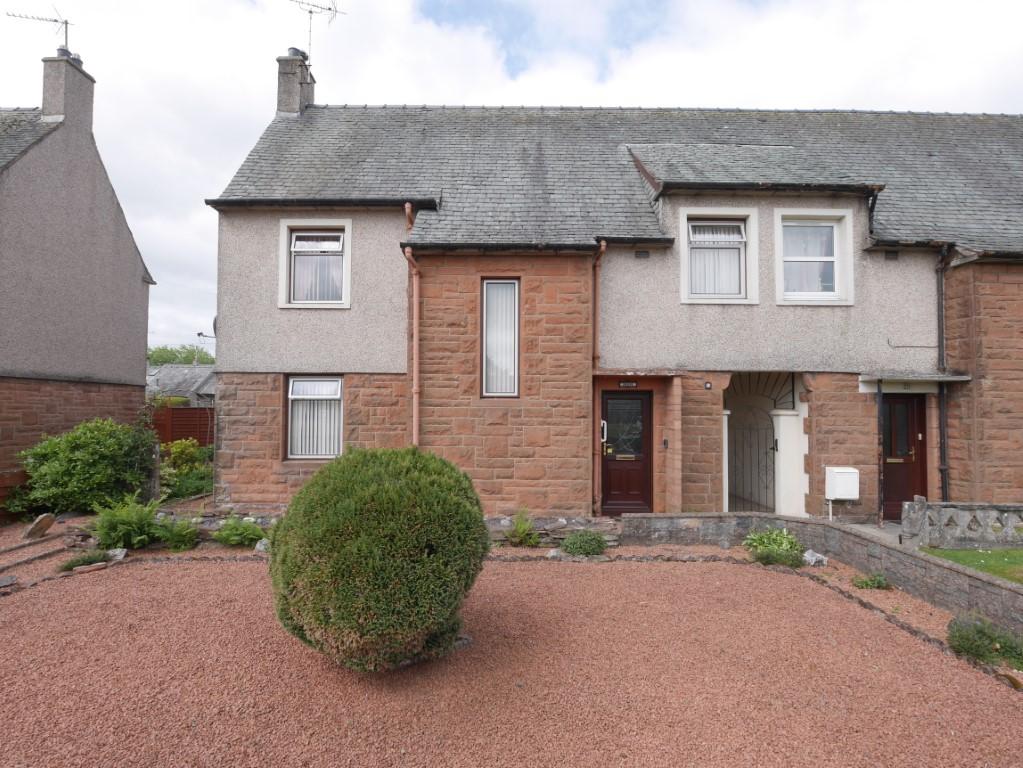 22 Portland Drive, Dumfries, DG2 9BS 3 bed end of terrace house £115,000