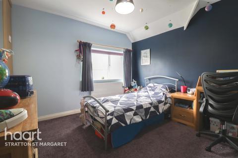 2 Greenfields, South Marston, Swindon, SN3 4SQ