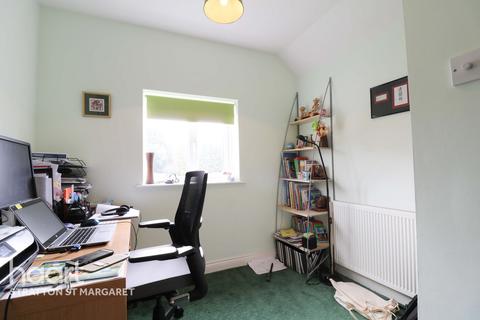 2 Greenfields, South Marston, Swindon, SN3 4SQ