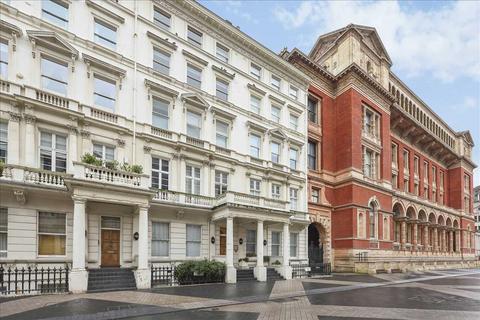 2 bedroom apartment to rent, Princes Gate, South Kensington, Hyde Park SW7