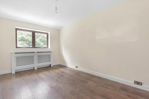 45 Bracken Bank, Ascot, SL5 8HW
