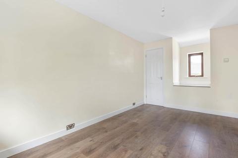 45 Bracken Bank, Ascot, SL5 8HW