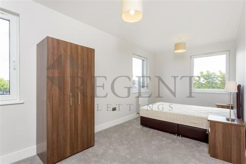 2 bedroom apartment to rent, Willow Court, Cambridge Road, KT1