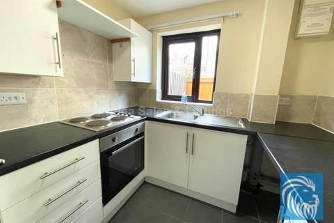 2 bedroom house to rent, Rosemary Court, Lincoln