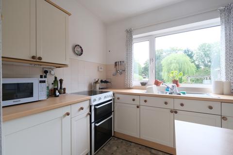 37 Etwall Road, Birmingham, B28 0LF