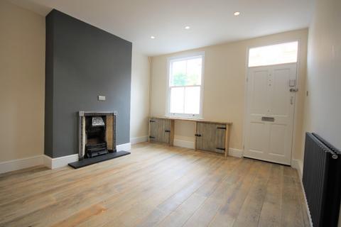 2 bedroom terraced house to rent, Falkland Street, City Centre, York, YO1