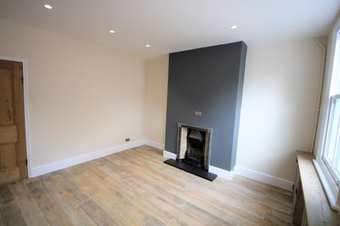 2 bedroom terraced house to rent, Falkland Street, City Centre, York, YO1