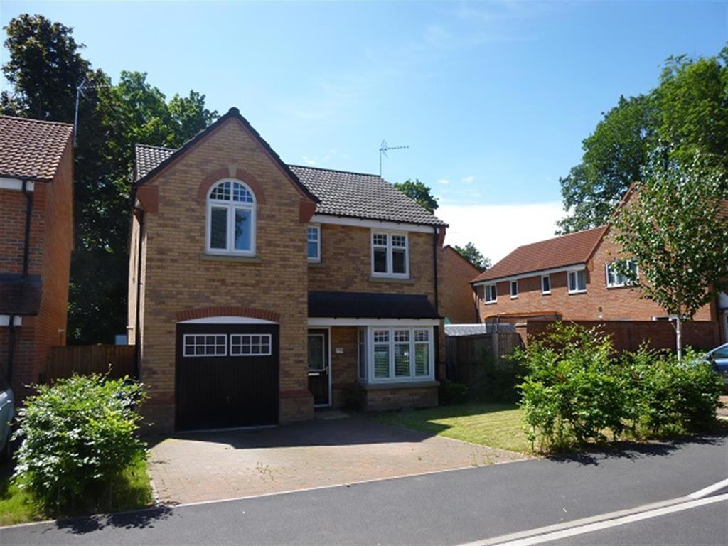 Old Hall Drive, Retford, DN22 7EA 4 bed detached house £290,000