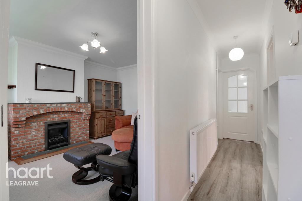 Calverton Road, Luton 2 bed semidetached bungalow £285,000
