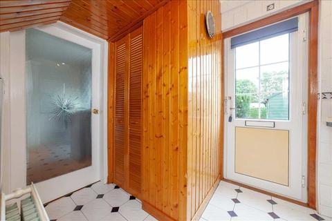 32 Irvine Crescent, Coatbridge, ML5 3QF
