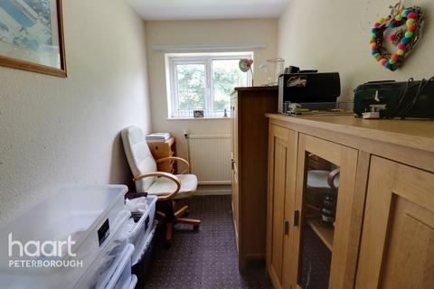64 Watergall, Bretton, Peterborough, PE3 8NB