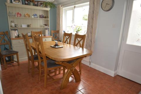 7 Pennyfields, Bungay, NR35 1RD