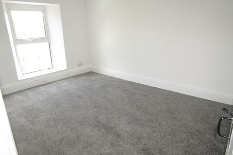 17 Bethania Road, Clydach, Swansea, SA6 5DE