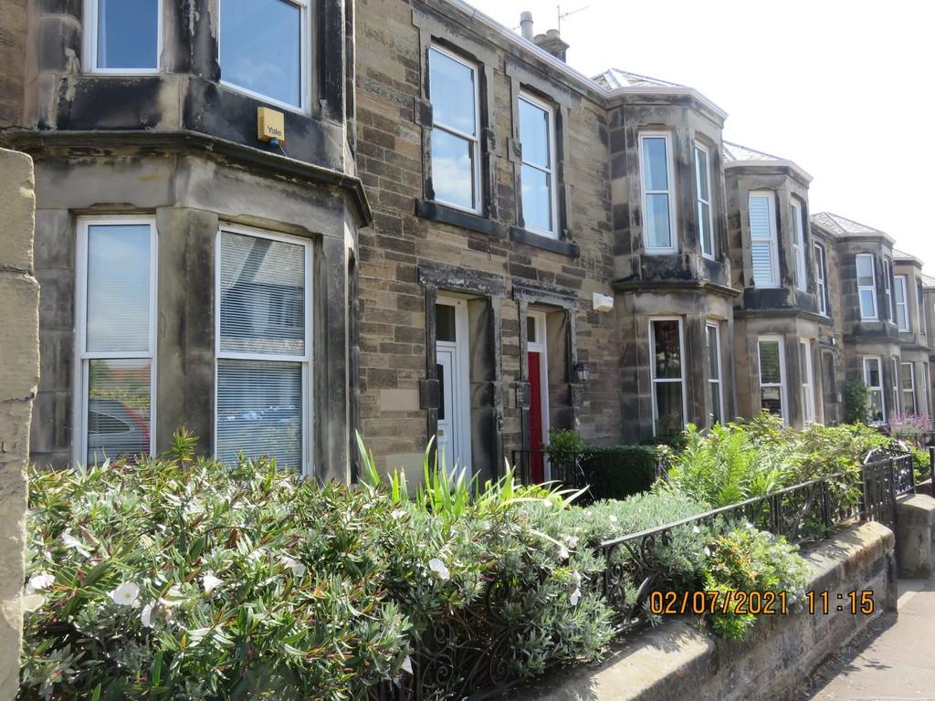 James Grove, Kirkcaldy 5 bed semidetached house £1,200 pcm (£277 pw)