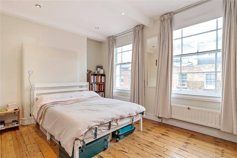 3 bedroom apartment to rent, Exmouth Market, London, EC1R