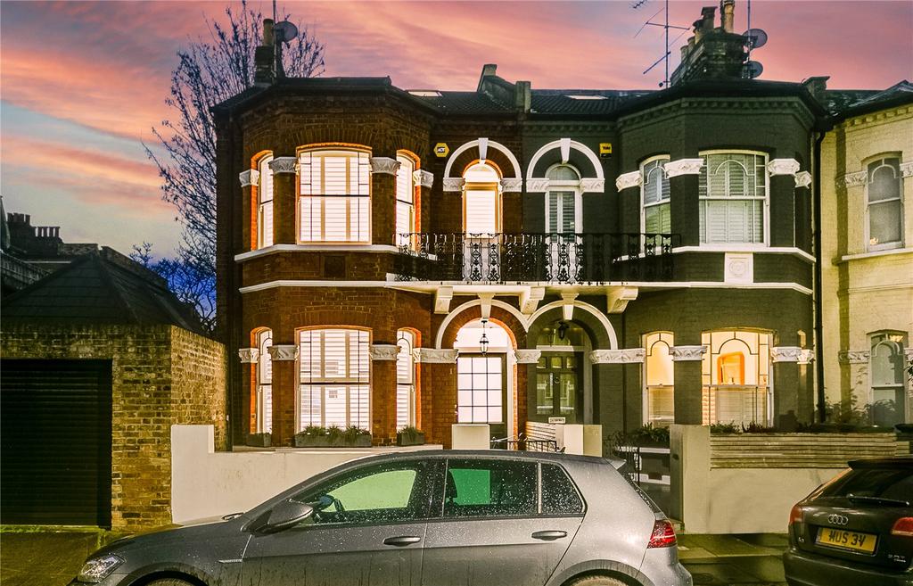Blake Gardens, Eel Brook Common, Fulham 4 bed end of terrace house £