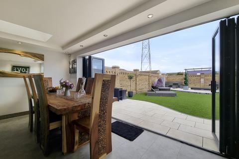 50 Somerset Road, Linford, Stanford-le-hope, SS17 0QA