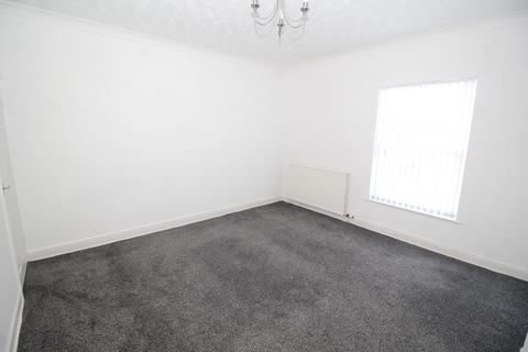 2 bedroom end of terrace house to rent, Lime Pit Lane, Stanley