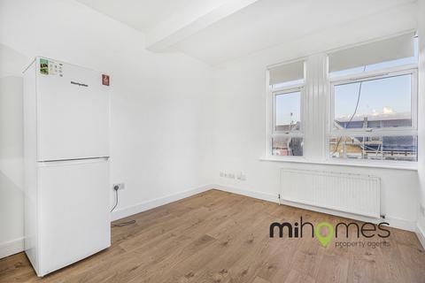 2 bedroom flat to rent, Turnpike Lane, N8