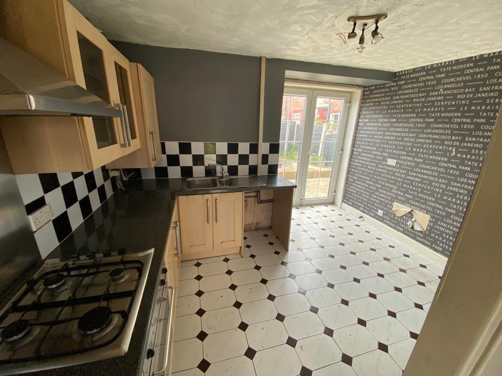 Windermere Road, Middleton 3 bed terraced house £120,000