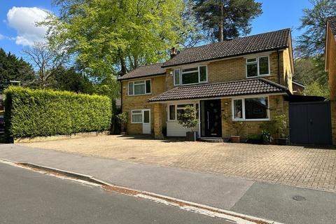 5 bedroom detached house for sale, Bramble Bank, Camberley GU16