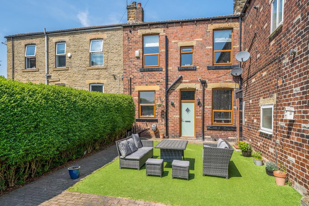 Scotland Street, Birstall, Batley 3 bed semidetached house £250,000