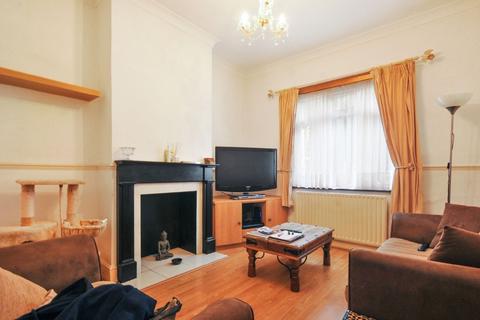 4 bedroom end of terrace house to rent, Percival Road, Enfield, Middlesex