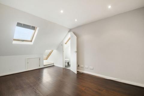 4 bedroom end of terrace house to rent, Percival Road, Enfield, Middlesex