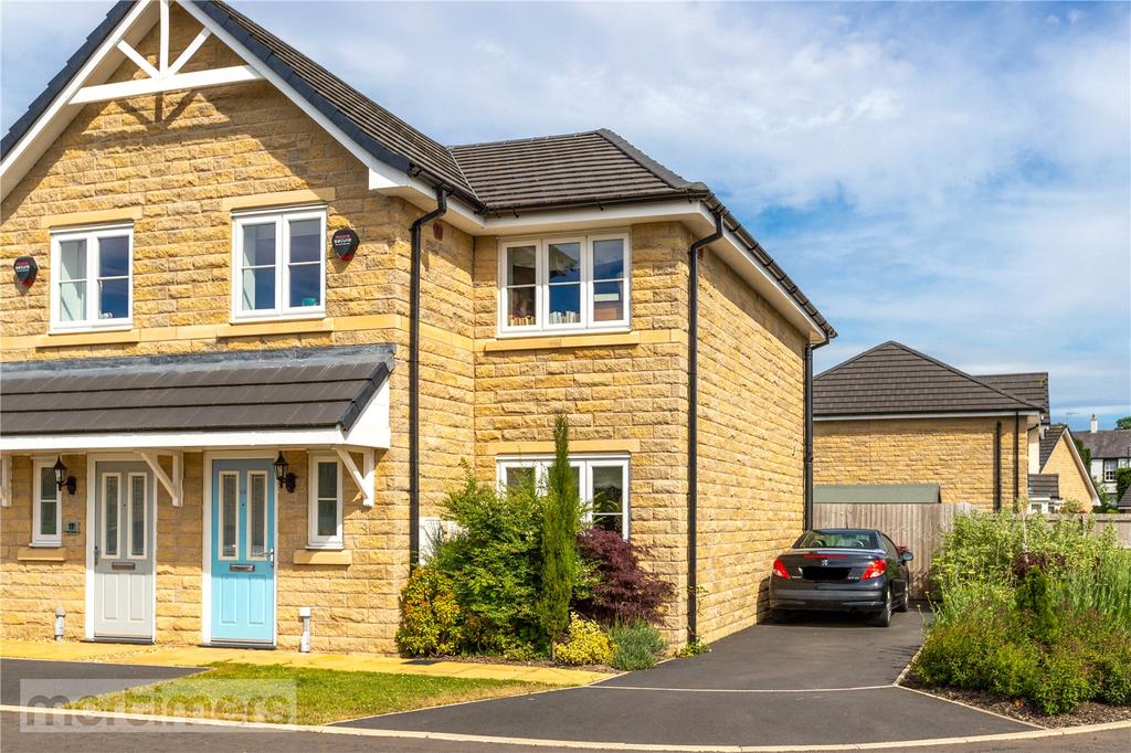 Primula Crescent, Clitheroe, BB7 3 bed semidetached house £249,950
